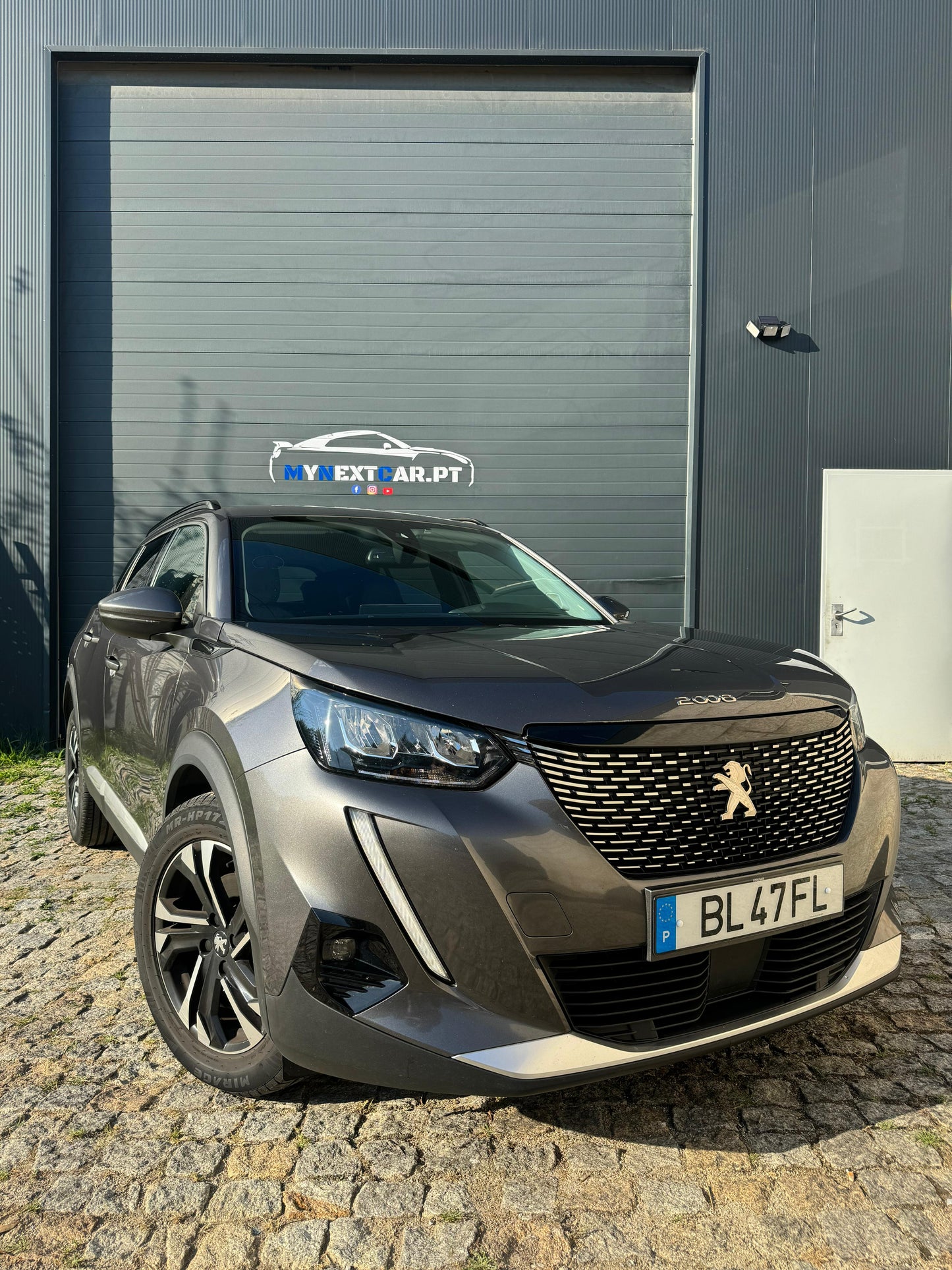 Peugeot 2008 1.5 BlueHDI *Automático*