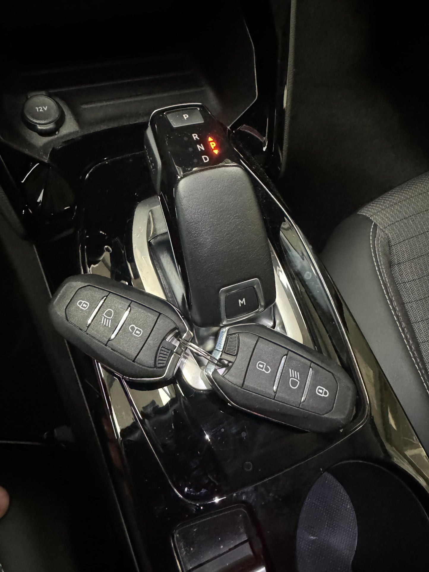 Peugeot 2008 1.5 BlueHDI *Automático*