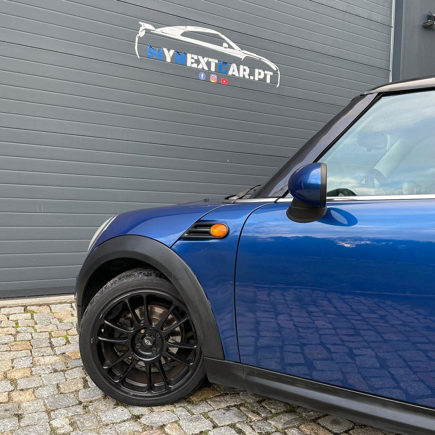 Mini ONE D
