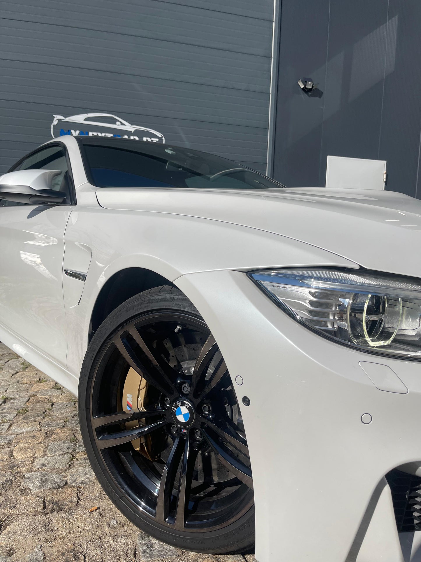 BMW M4 *Nacional*